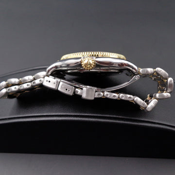 Ebel Voyager with world time function in stainless steel and 18K Gold with caliber 124