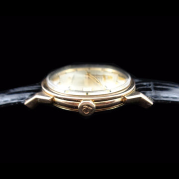Omega Constellation Pie Pan automatic chronometer with Cal. 562, 1964 – Fully serviced