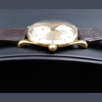 Rolex 3540 Officially Certified Chronometer in 18K yellow gold and caliber 1200