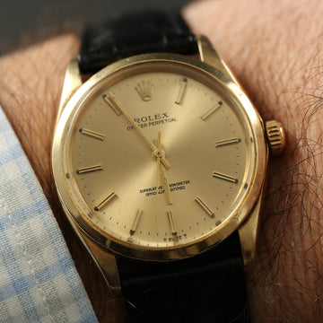 Rolex Oyster Perpetual in 14K YG with ref 1002 from 1970 with gold dial and caliber 1570