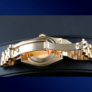 Rolex Oyster Perpetual Day Date President Ref 118208 in 18K yellow gold with enamel dial from 2016 - Full Set