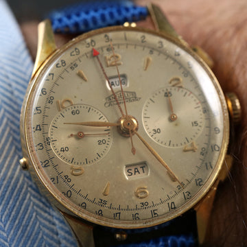 Angelus chronodato with caliber 215 in gold and stainless steel from the late 1950’s