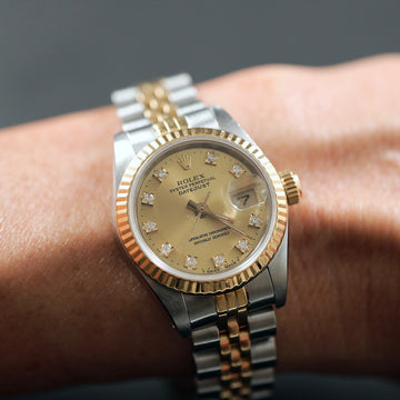 Rolex Oyster Perpetual Datejust - Ref 69173 in stainless steel and gold with champagne diamond dial