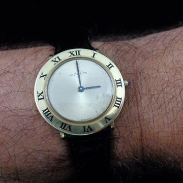 Corum 57104 – Romulus bezel in 18K yellow gold from the 1980’s