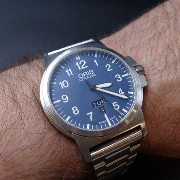 Oris 735-7641-4165 with day date and caliber Oris 735 with 26 jewels - Full Set