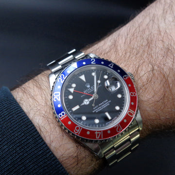 Rolex 16700 GMT Master stainless steel with pepsi bezel from 1990 – FULL SET
