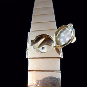 Beautiful Omega Secret watch in 18K solid yellow gold from 1960 with manual wind movement