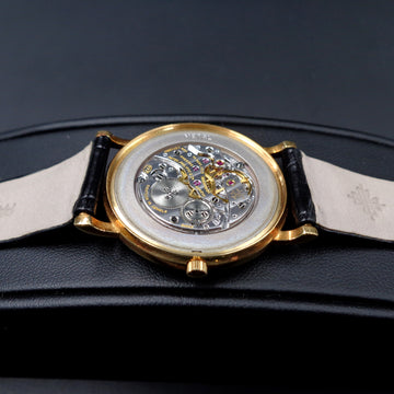 Patek Philippe Calatrava 3520D in 18K yellow gold with caliber 177