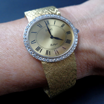 Piaget with ref 935 B 68 in yellow gold with diamond bezel from the 1970’s with 9P movt