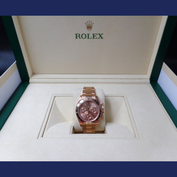 Rolex Cosmograph Daytona Rose Everose Gold 116505 with chocolate dial and baguette diamonds