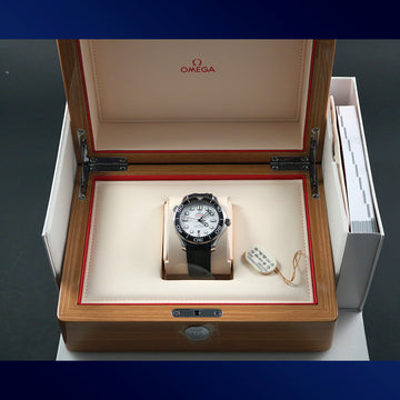 Omega Seamaster Professional - Ref 21032422004001 – 06/2022 - Full set